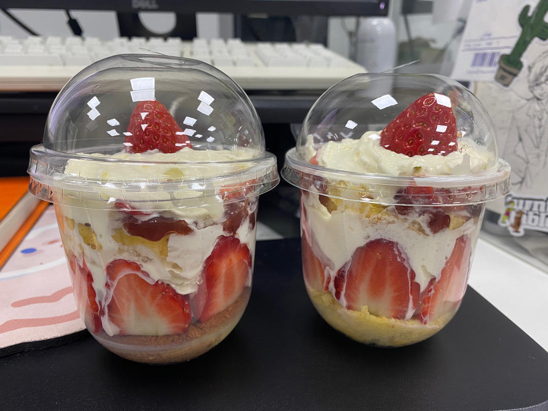 零难度的水果奶油蛋糕杯