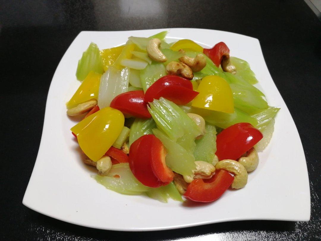 西芹腰果