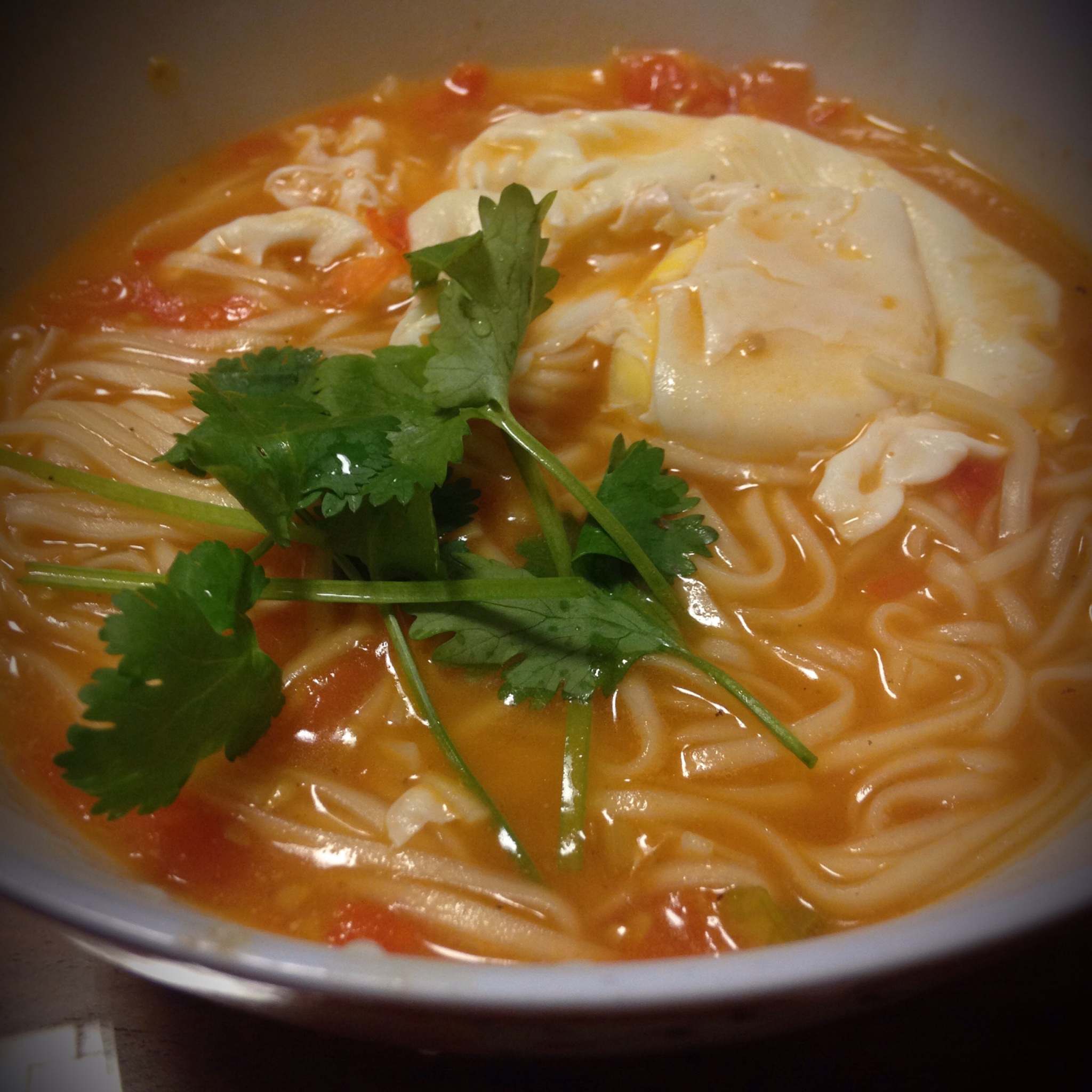 最家常的普通汤面——西红柿鸡蛋龙须面