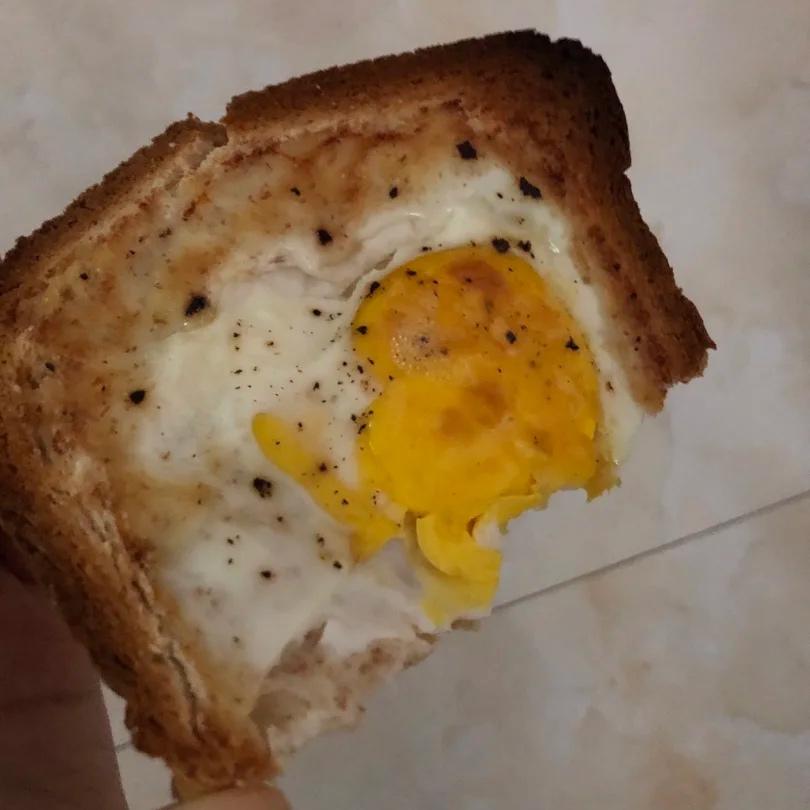 懒人早餐 | 芝士鸡蛋烤吐司