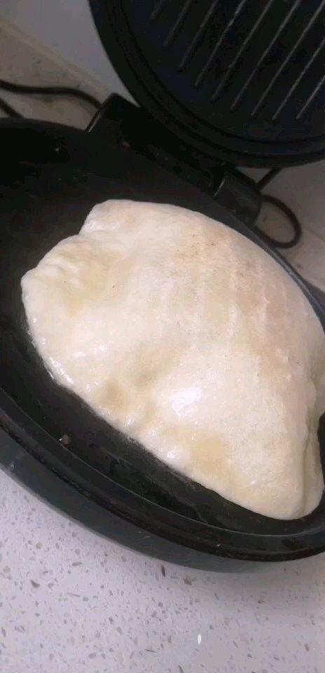 张张都鼓大泡的鸡蛋灌饼这样做不鼓大泡都难