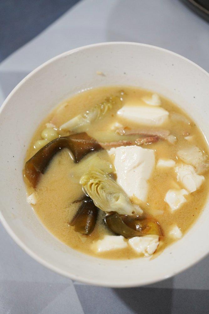 日式朝鲜蓟（artichoke）味增汤