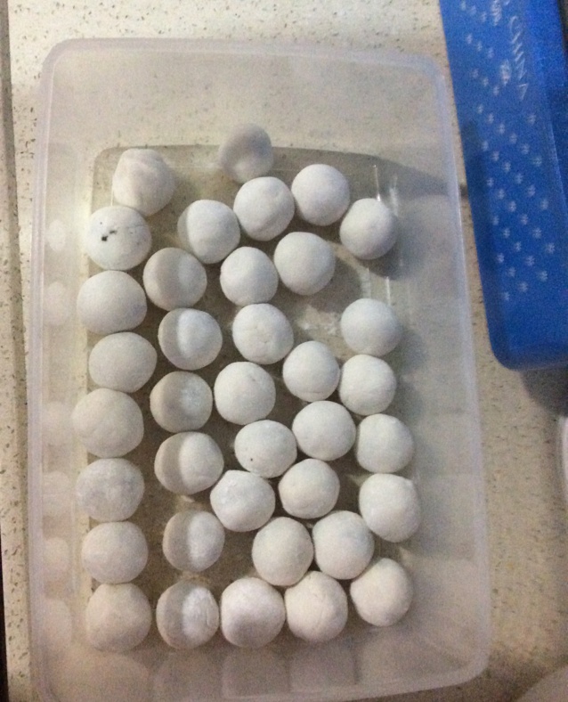 自制黑芝麻汤圆