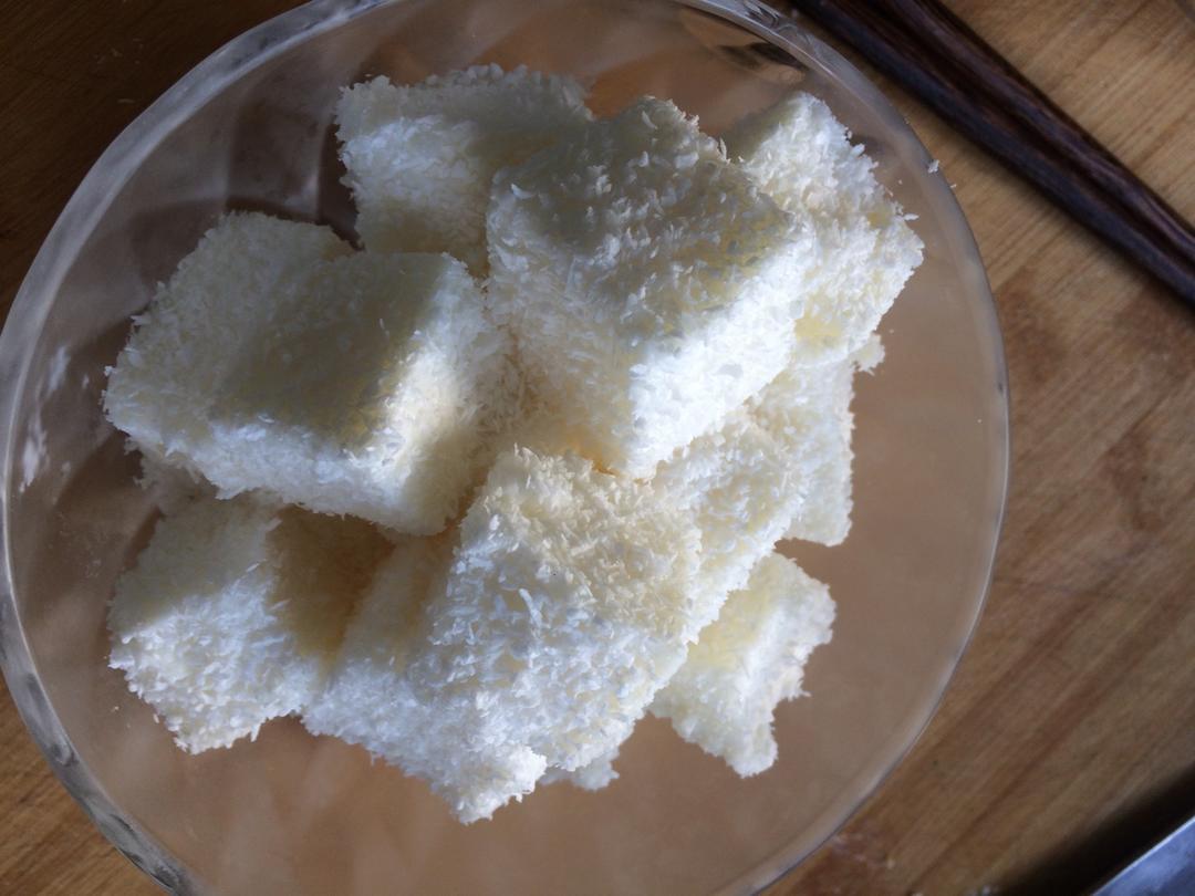 太棒啦！1个方子，做出2道口味一流的甜品！——椰奶小方&炸鲜奶