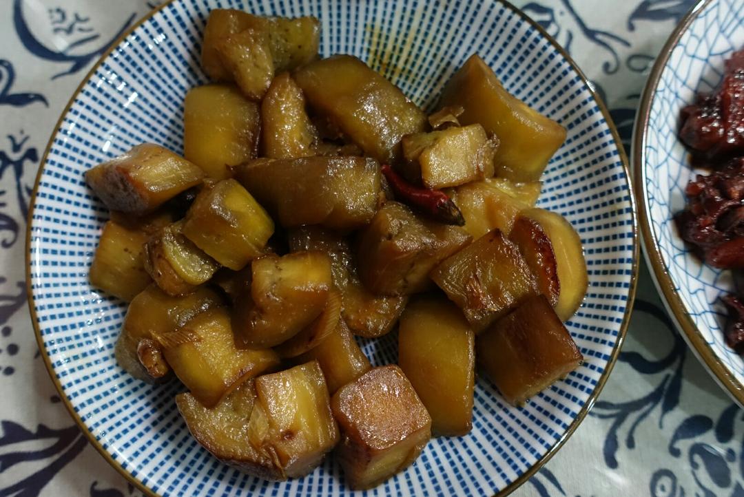 酱香小炒茄丁