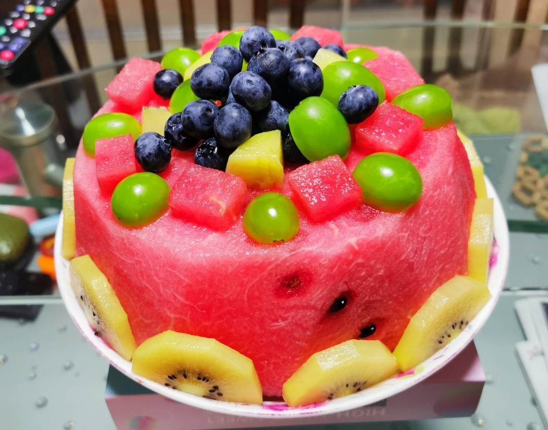 西瓜水果蛋糕的做法