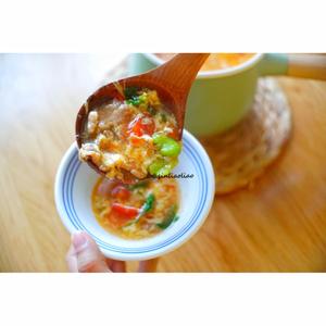 番茄蚕豆肉片汤的做法 步骤10