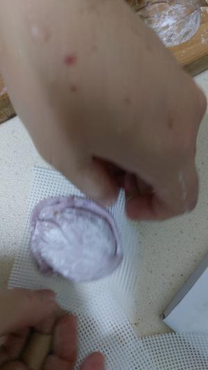 红紫薯椰丝花生糕点的做法 步骤8