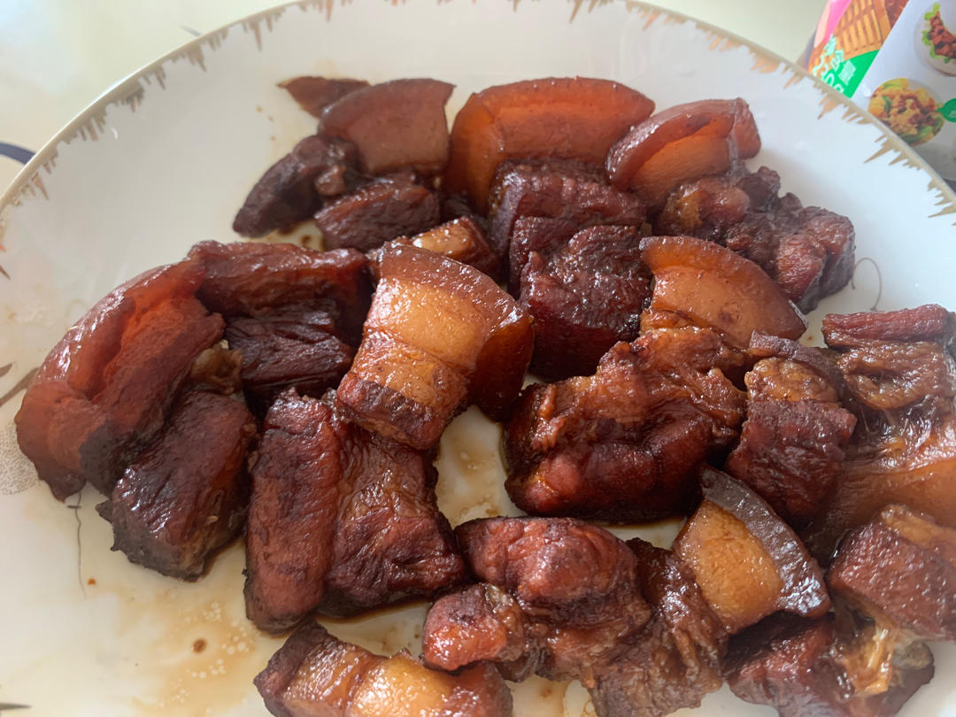 不焯水不放油的家常红烧肉