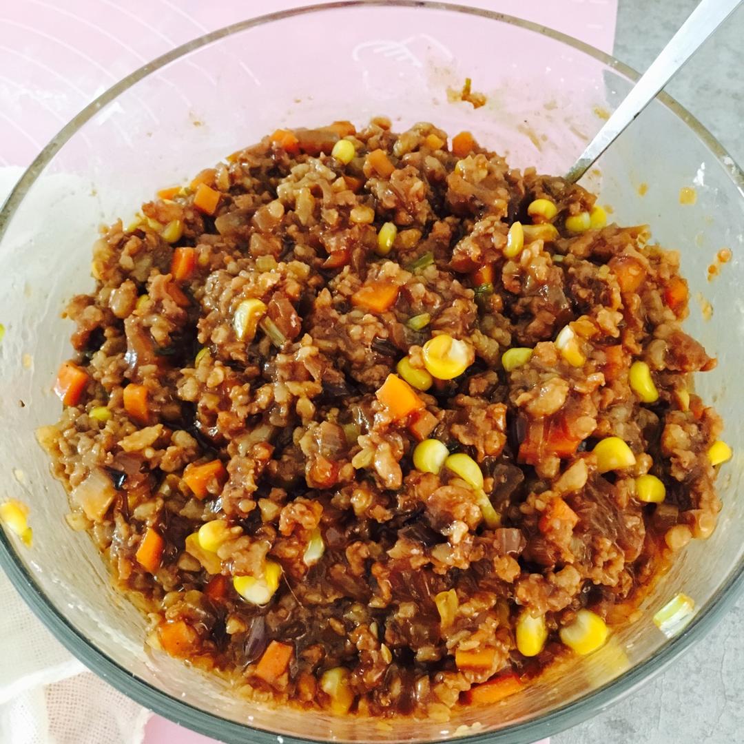 洋葱酱肉丁包子