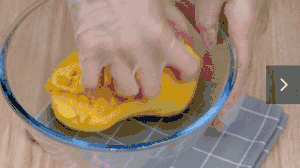 Q弹软糯，南瓜紫薯月饼的做法 步骤5