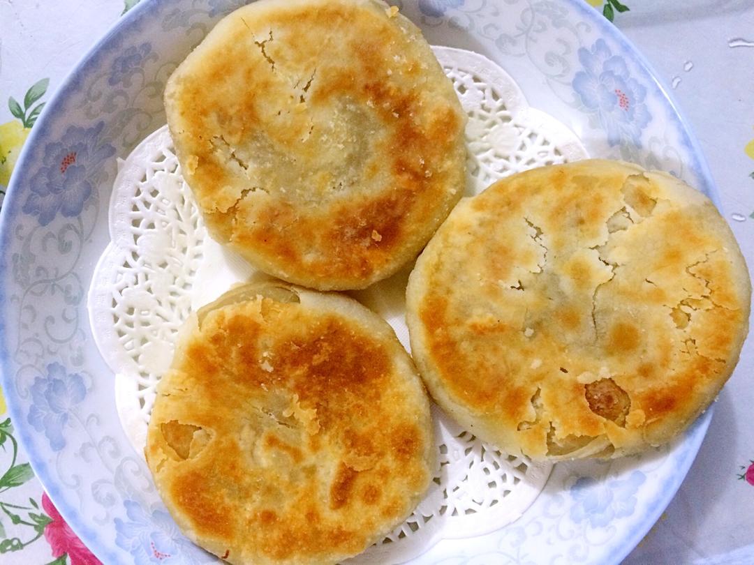 吮指红糖酥饼