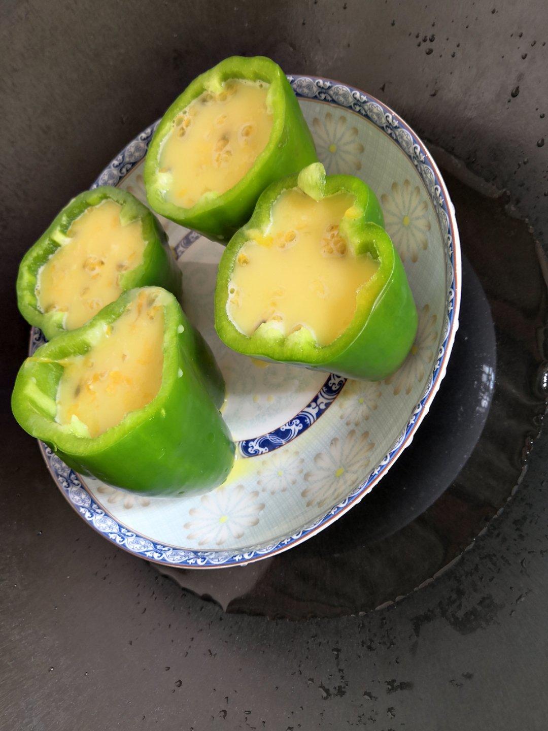 灯笼椒蒸蛋