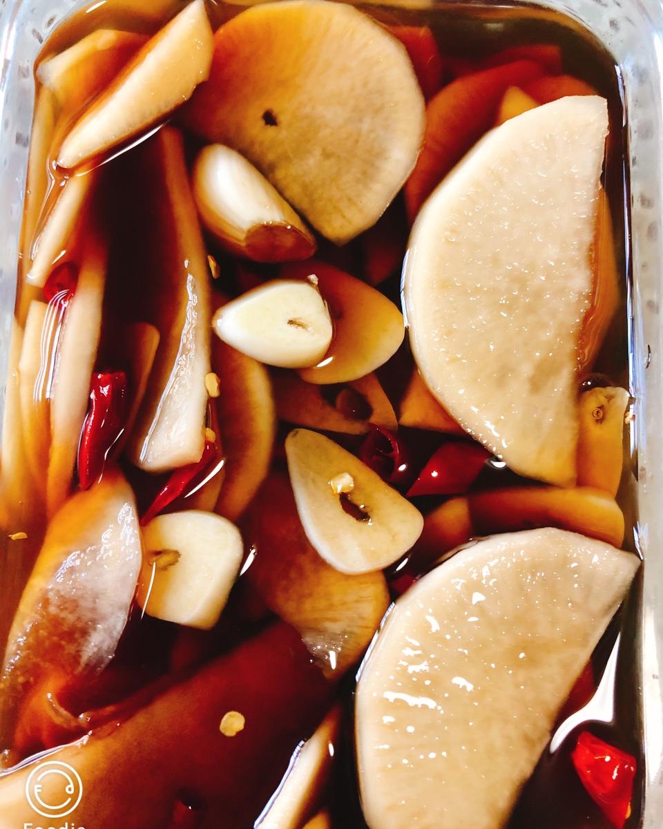 苏糊糊做的糖渍萝卜片