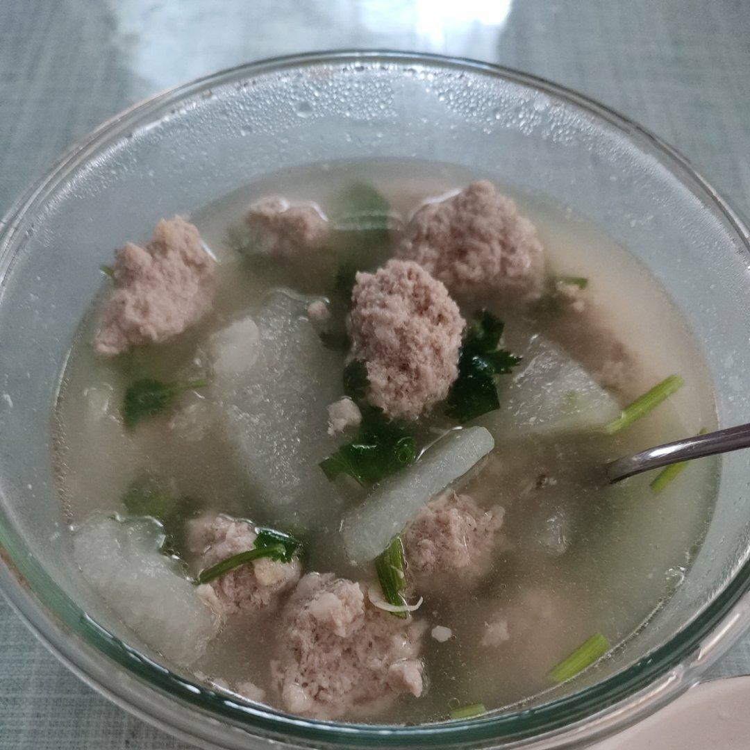 冬瓜汆丸子汤