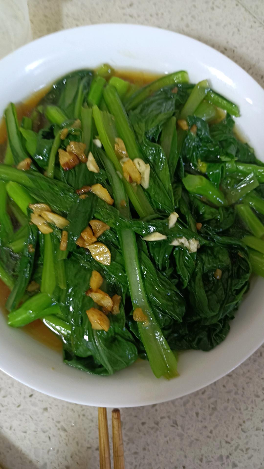 白灼菜心时,记得加点它,菜心翠绿鲜嫩,清脆解腻