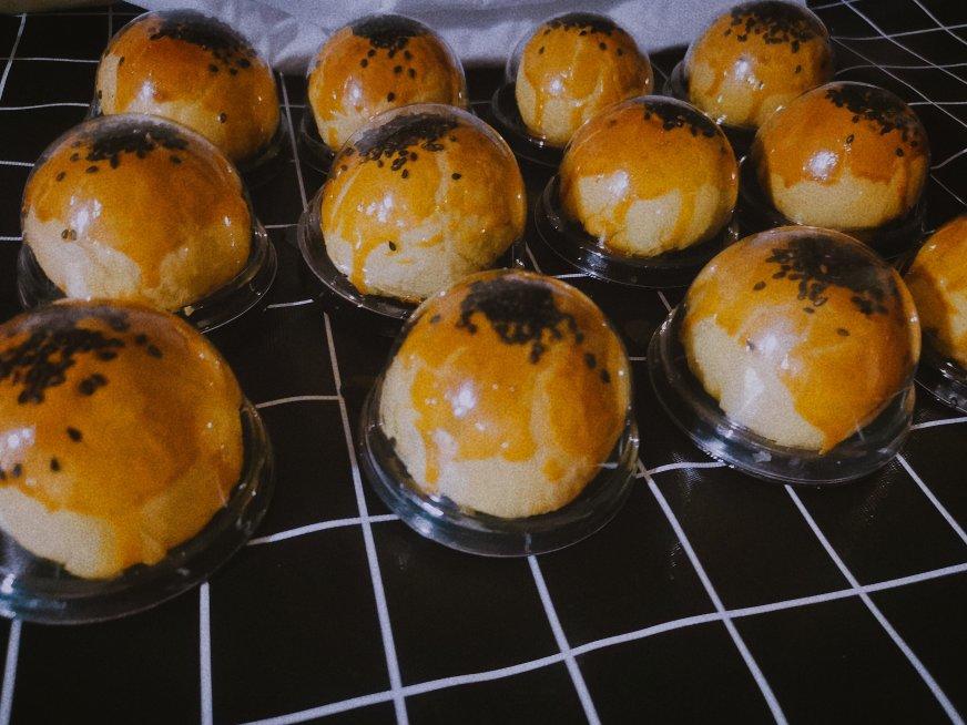 蛋黄酥酥酥（超级奶香黄油版）