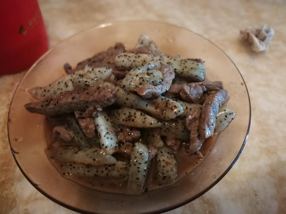不复杂的火龙果安格斯牛柳的做法