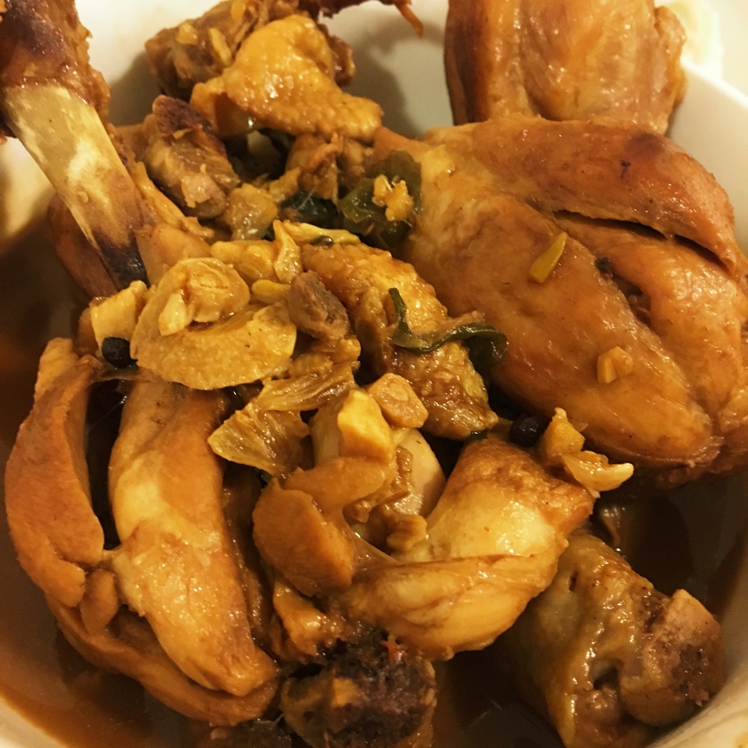 秘制沙县小吃卤鸡腿