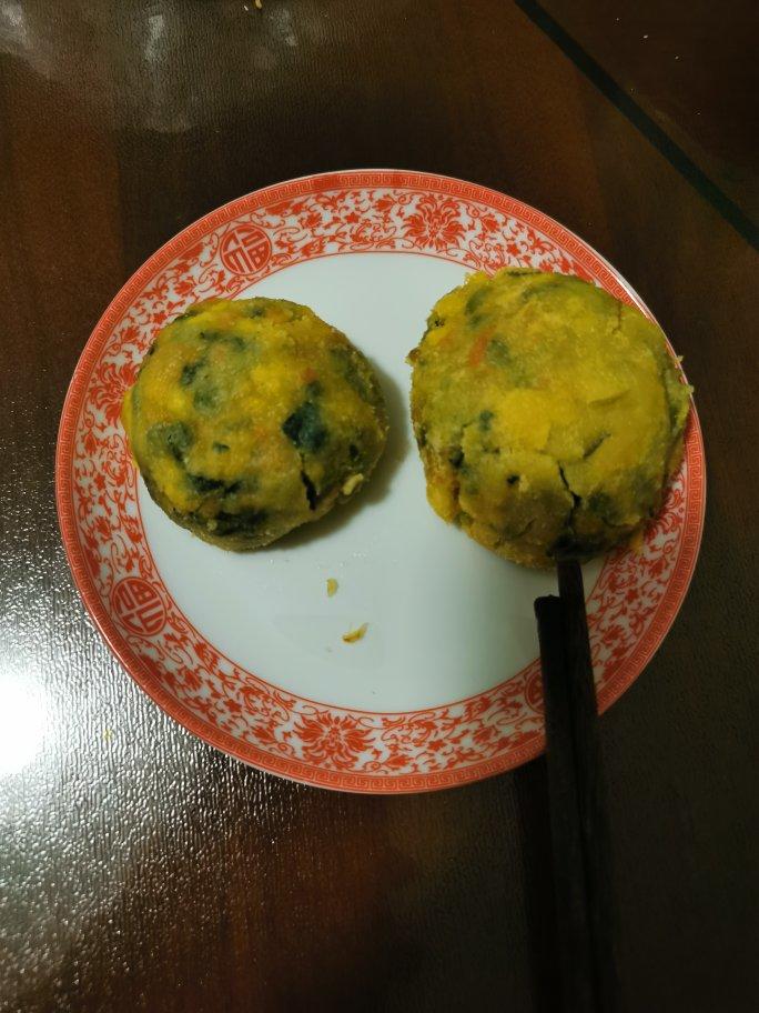 低卡饱腹健康餐｜玉米面菜团子