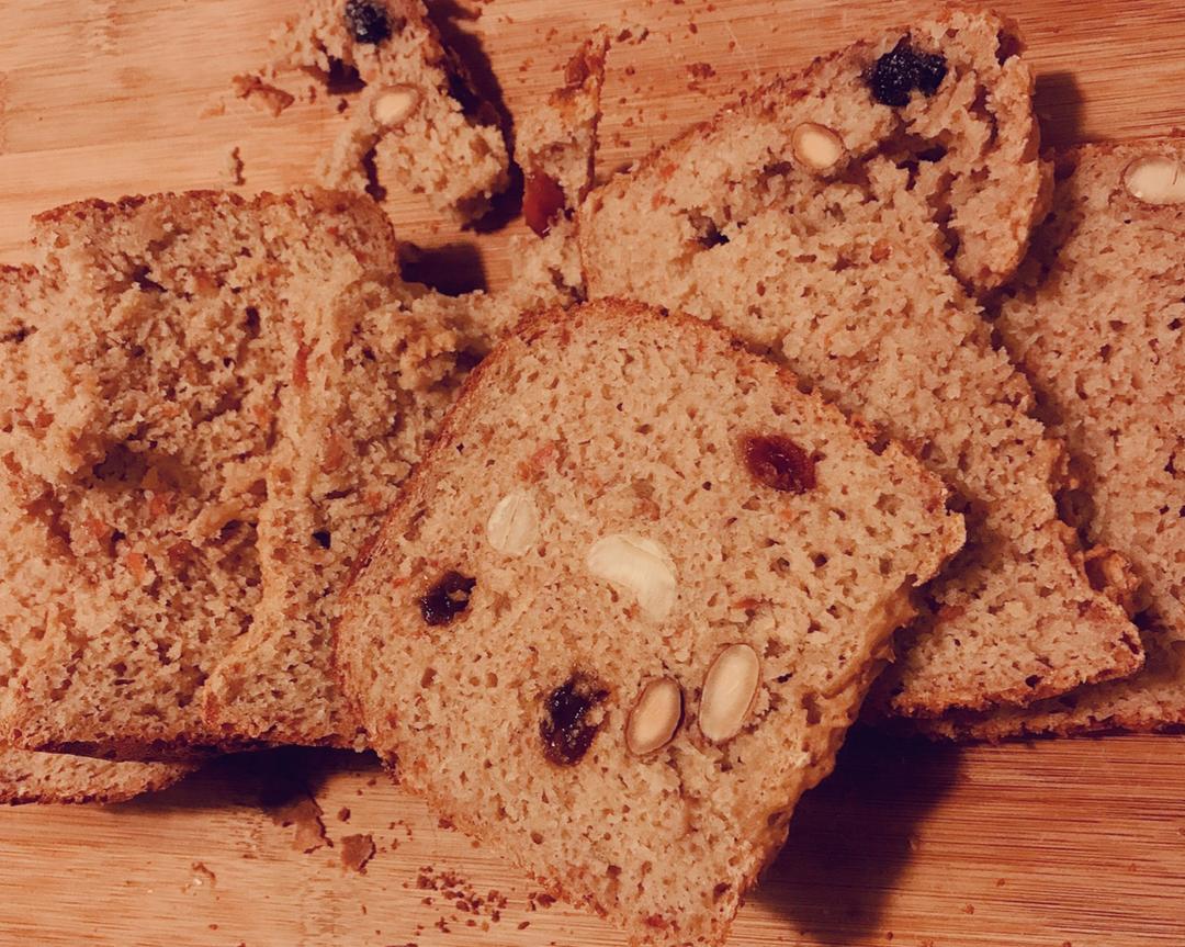 No.45萨拉米餐肉肉包50%黑麦的做法