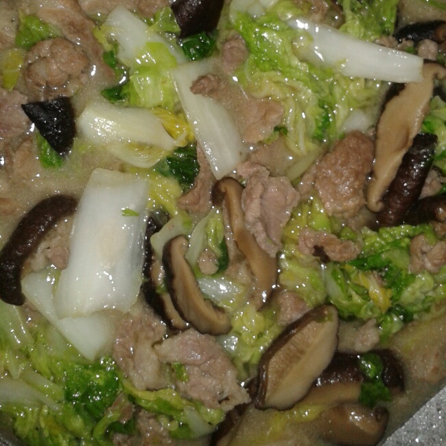 大白菜香菇炒肉丝