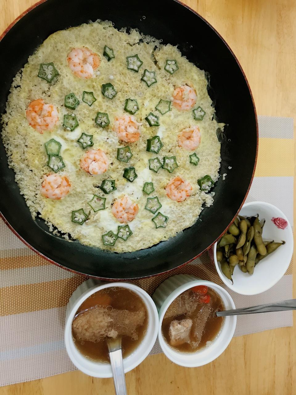 小羽私厨之秋葵藜麦蛋饼