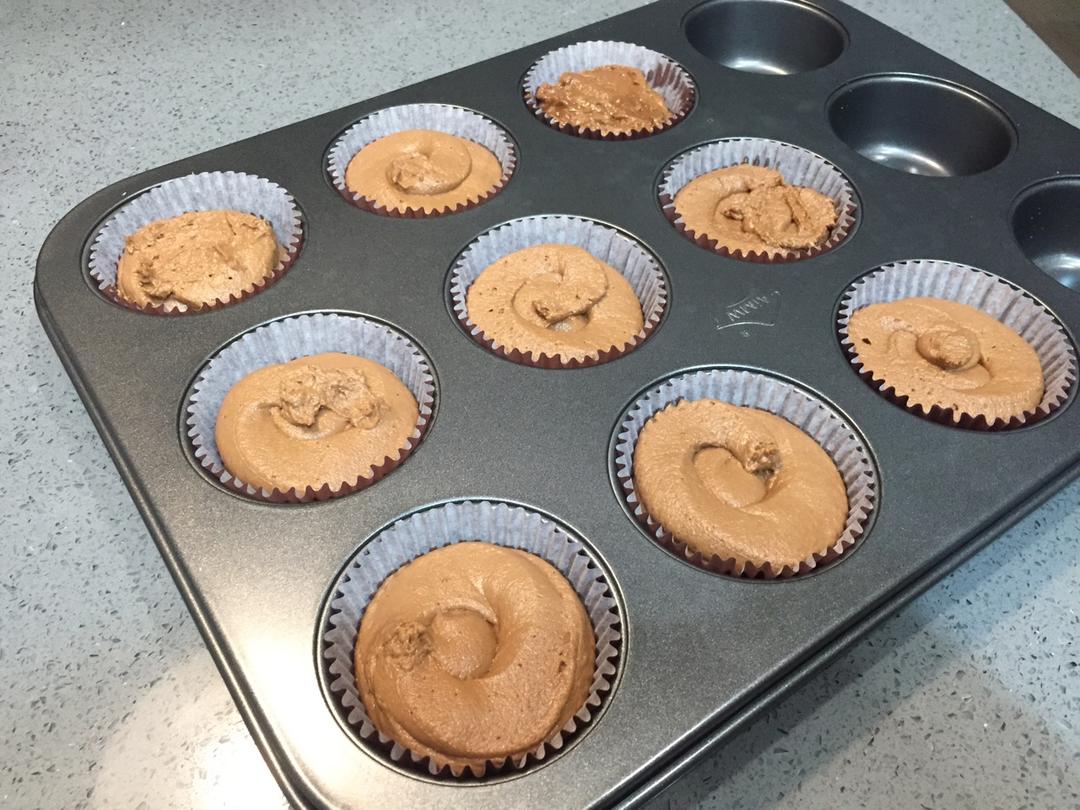 奥利奥杯子蛋糕 Oreo Cream Cupcakes
