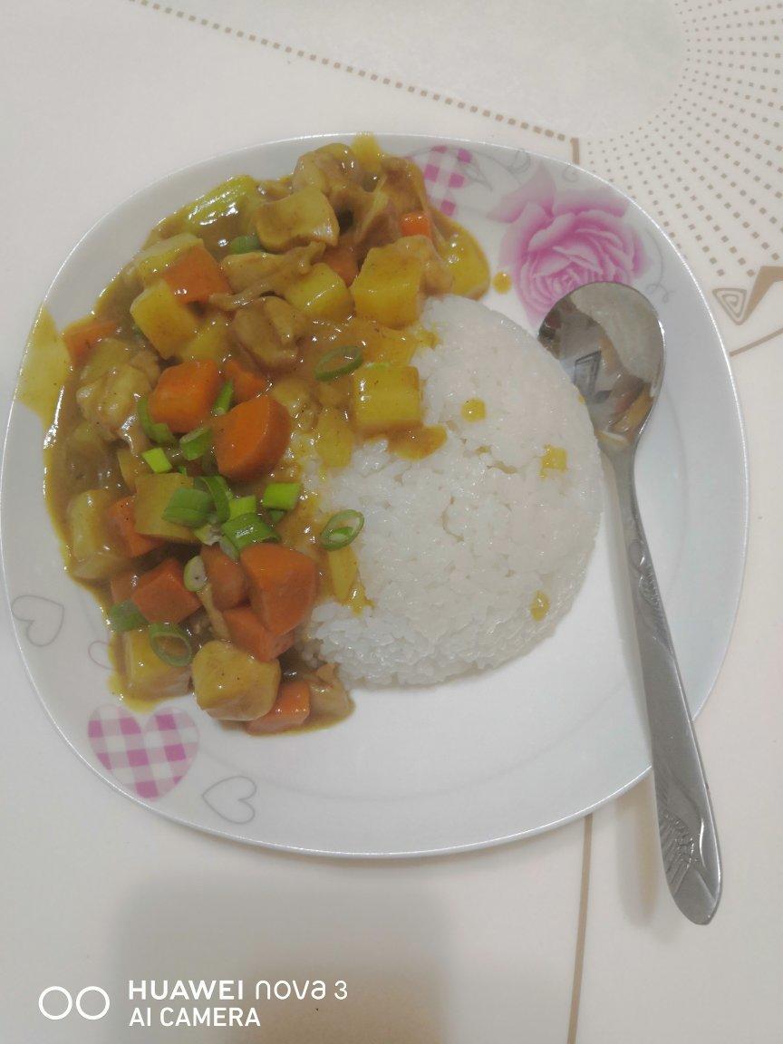 咖喱鸡肉饭