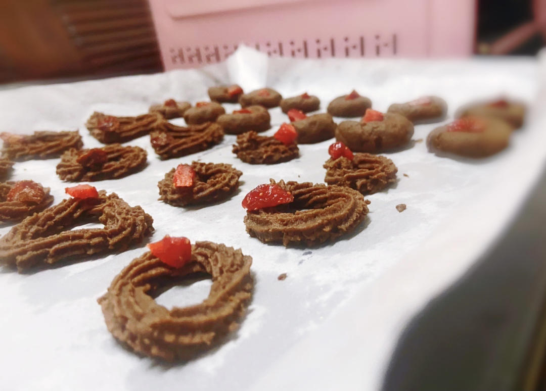 酥到掉渣❗️烤箱必做的美食，抹茶花环曲奇