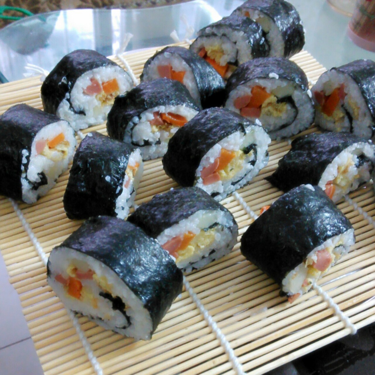紫菜卷寿司