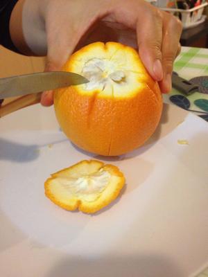 七秒快速剥橙法（不脏手）的做法 步骤6