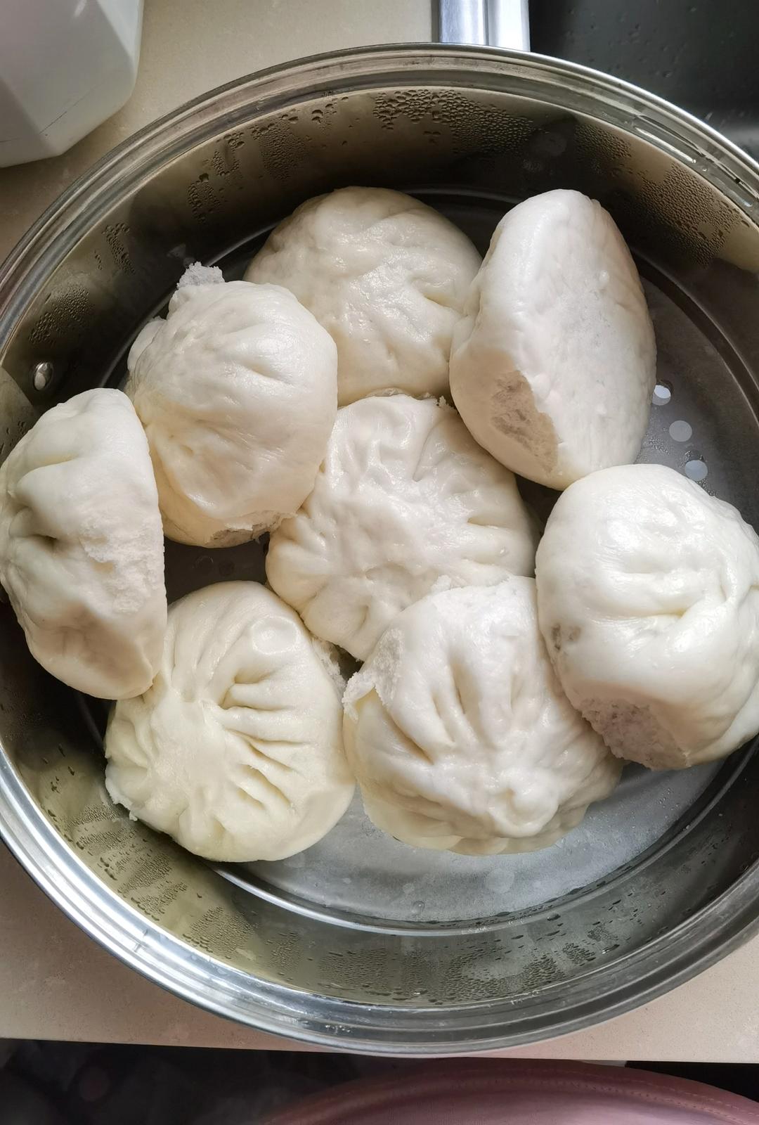 神仙配方肉包子     6个左右