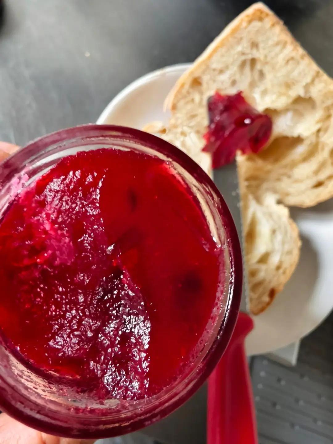 自己熬酸酸甜甜健康无添加的李子酱!