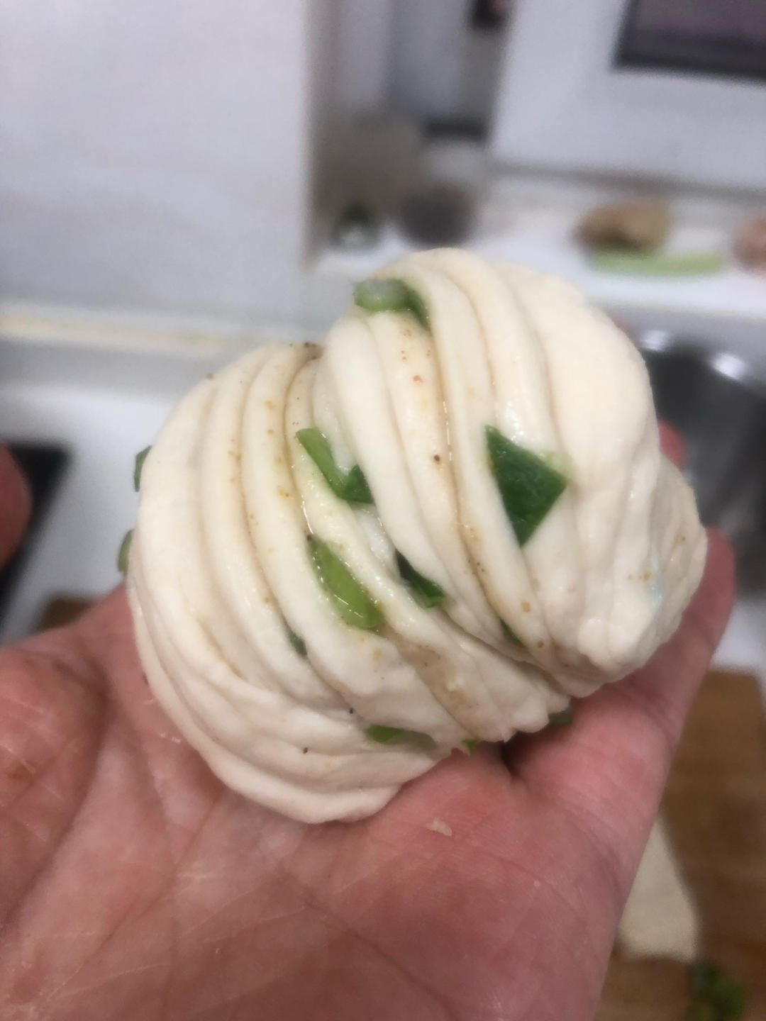 葱油花卷，一根筷子卷出漂亮的造型