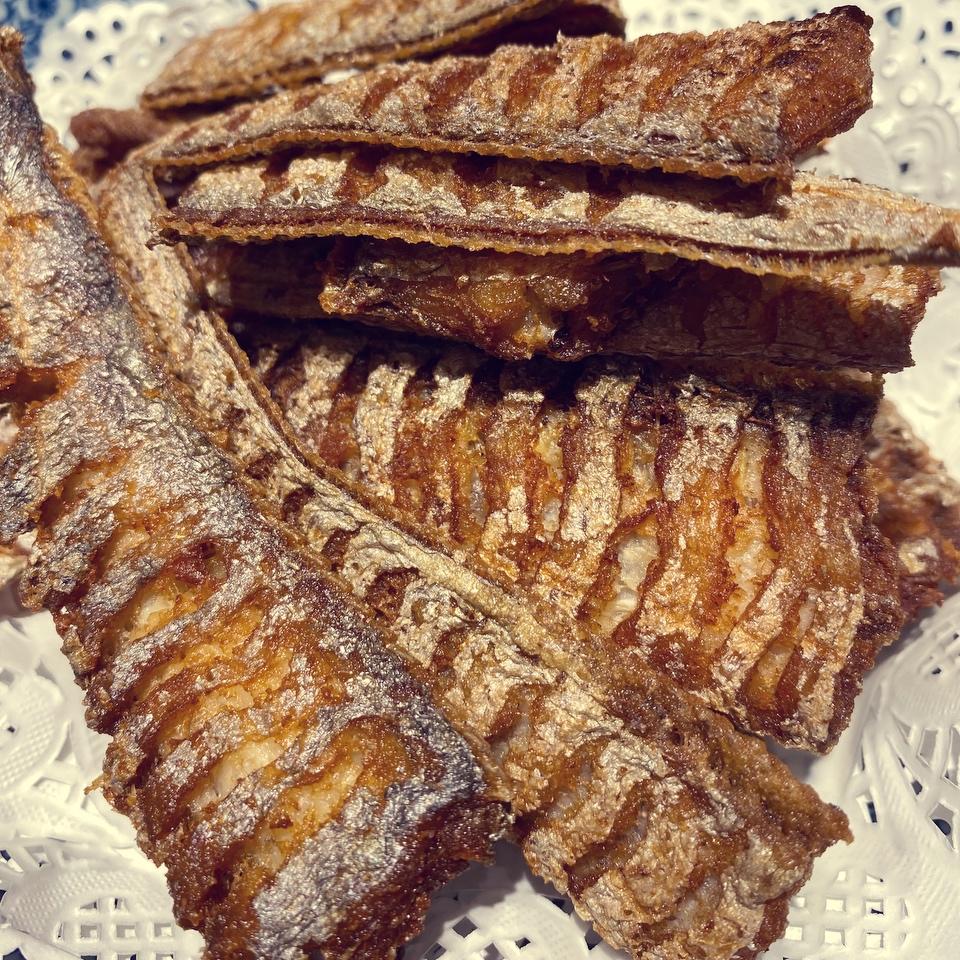 干炸带鱼（酥脆可口）的做法