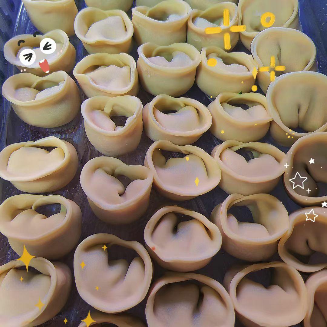 招财进宝-元宝白菜猪肉饺子