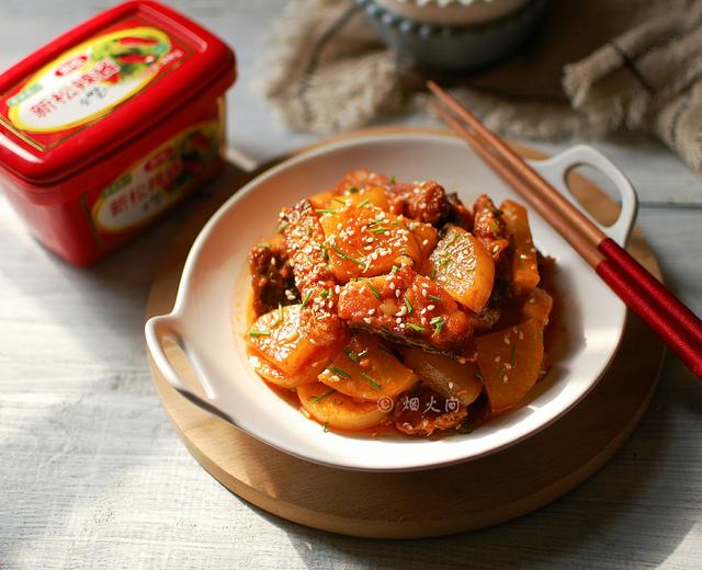 韩式辣酱煮萝卜鱼的做法