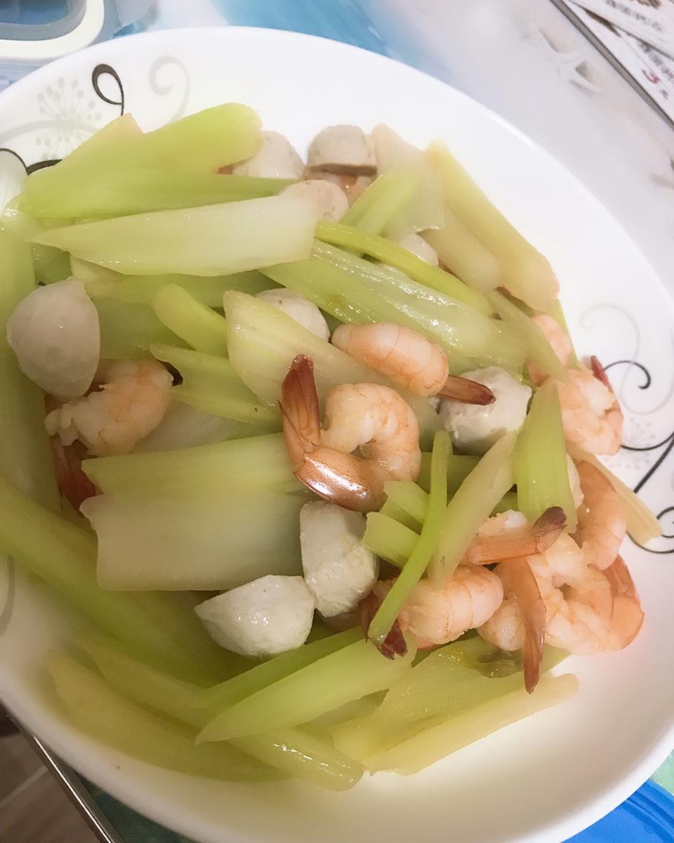 西芹炒虾仁