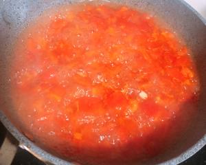 番茄汤面的做法 步骤2