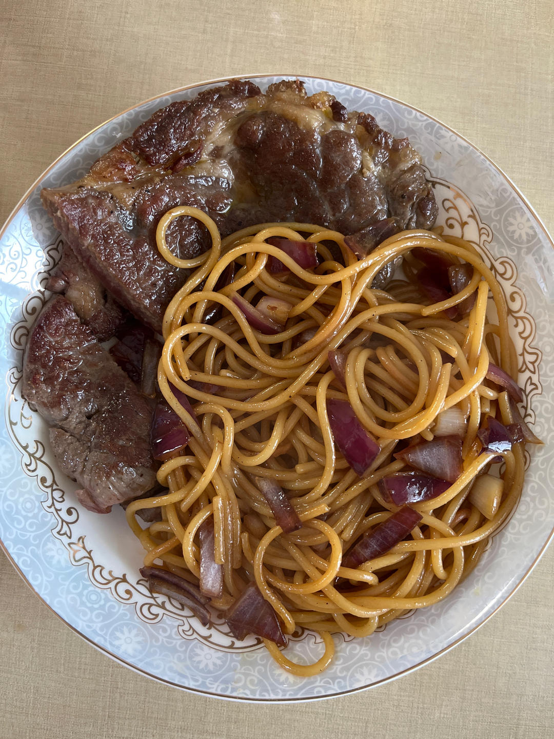 味道不输西餐厅的黑椒牛柳意面