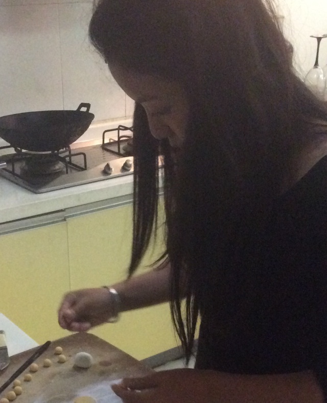 忙个不停的_viki想休息