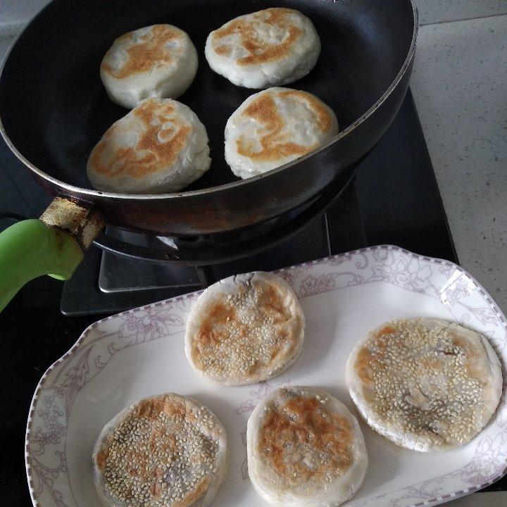 发面糯米豆沙饼