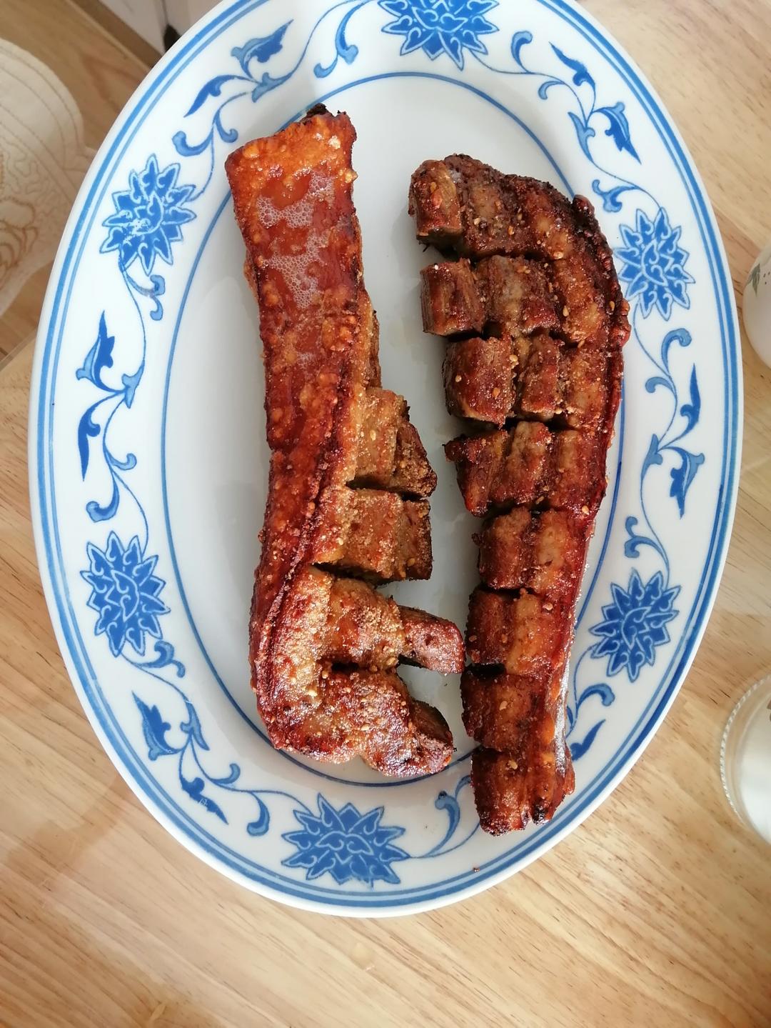 脆皮五花肉