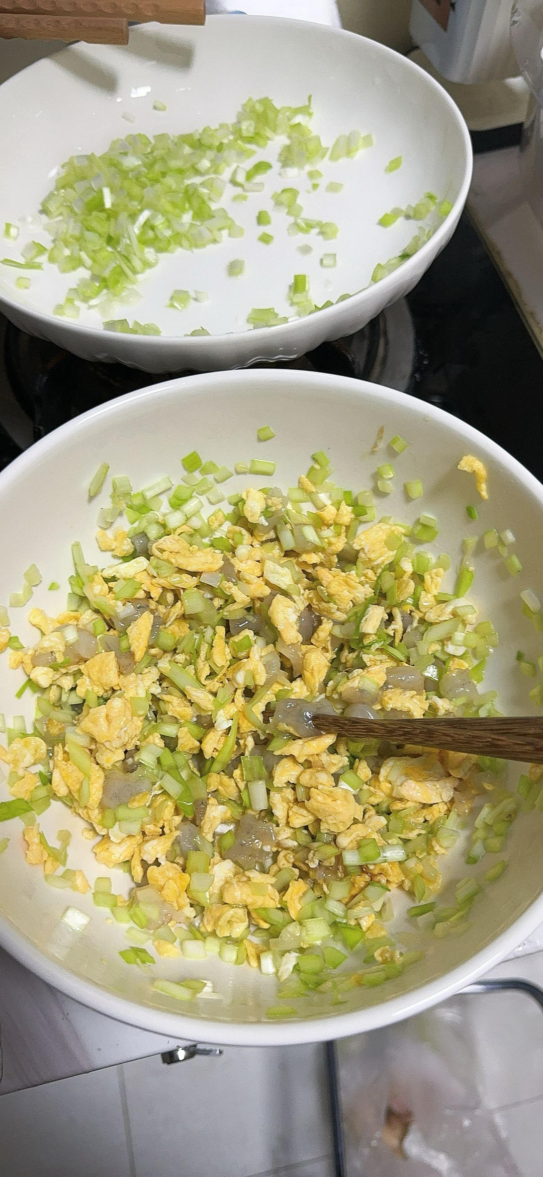 韭黄鸡蛋虾仁水饺