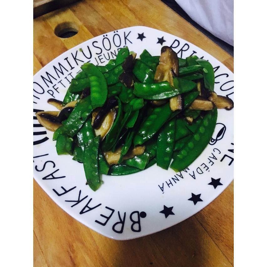 荷兰豆炒香菇