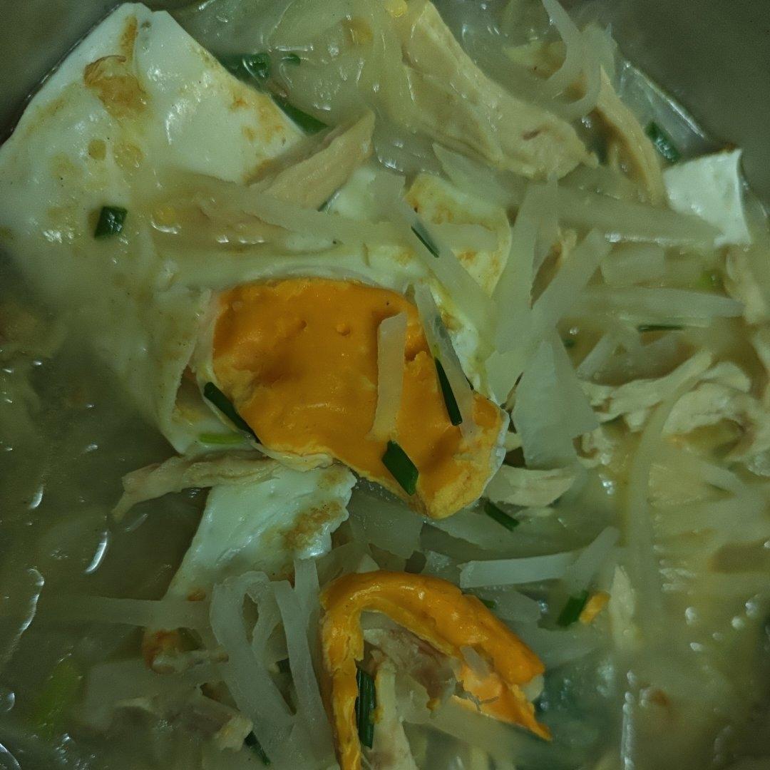 鸡丝（干贝）萝卜汤