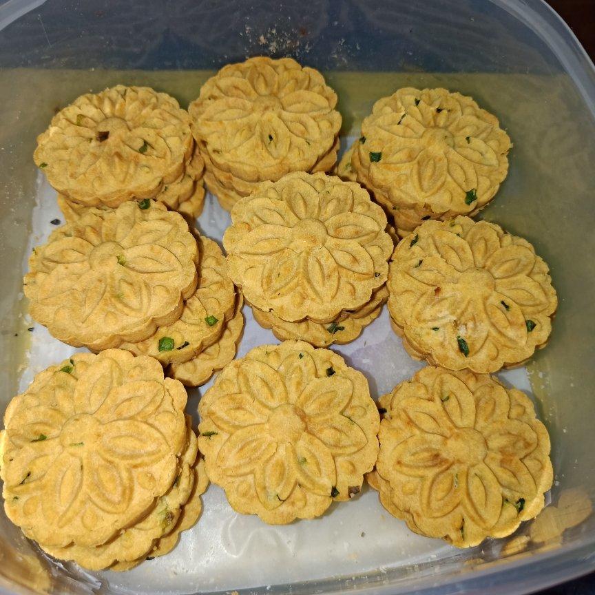 无糖香葱玉米饼干