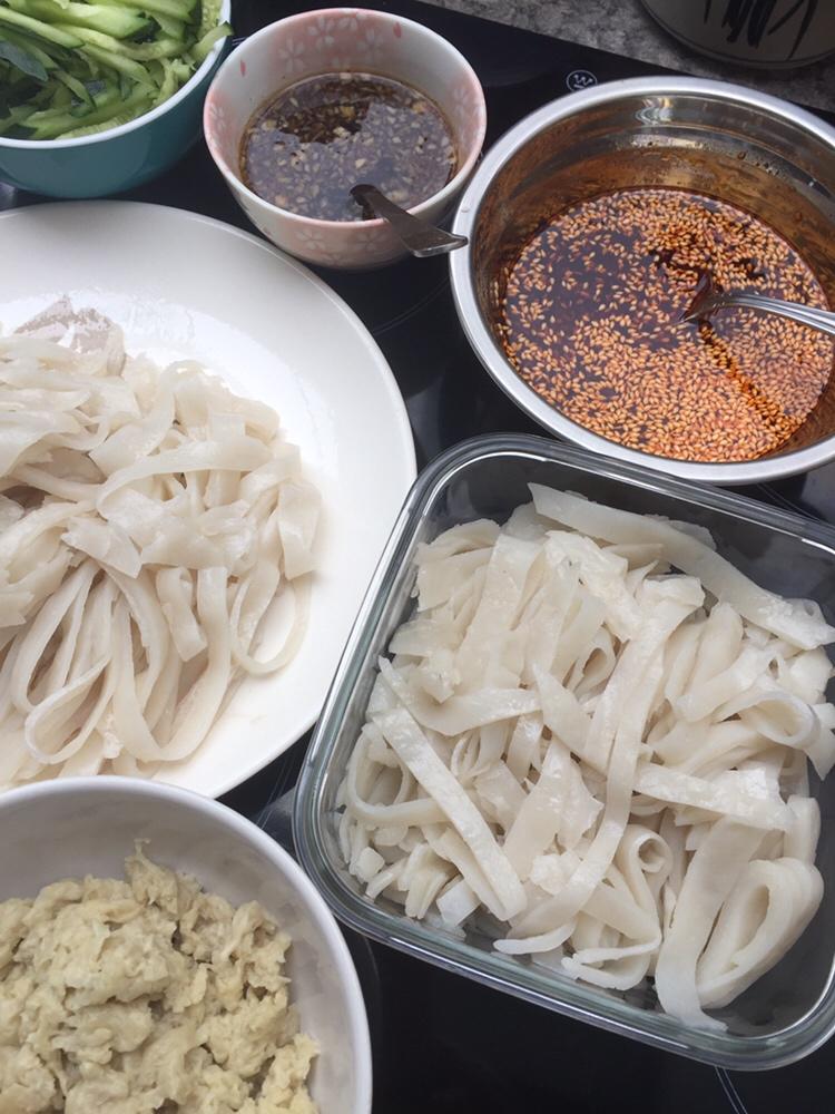 在家怎么制作面皮( 在家怎样做面皮简单做法 )