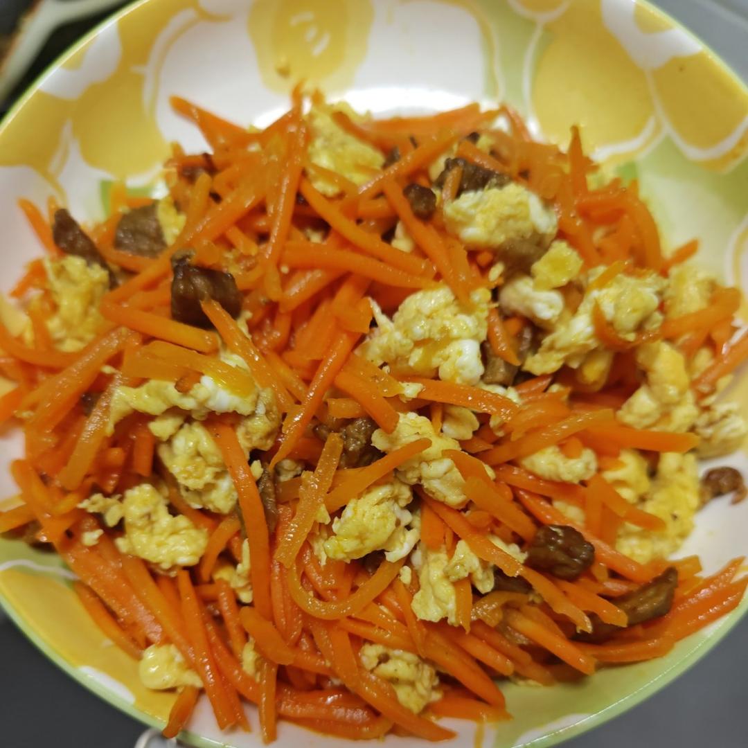 胡萝卜炒鸡蛋